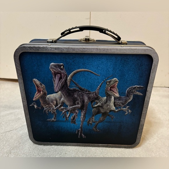 Jurassic Park World Metal T-Rex Tin Lunchbox 2015 Universal Studios Dinosaurs - Picture 2 of 6